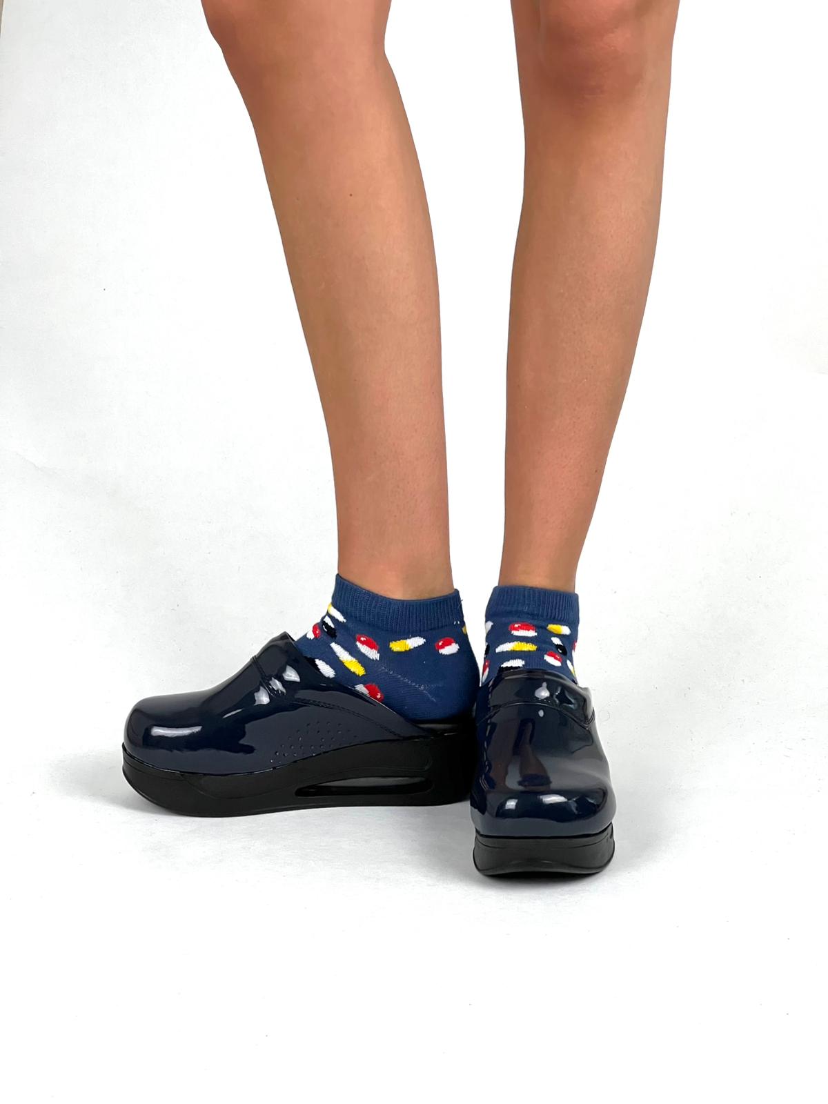 Airmeds Clogs Uni Schwarz lackiert