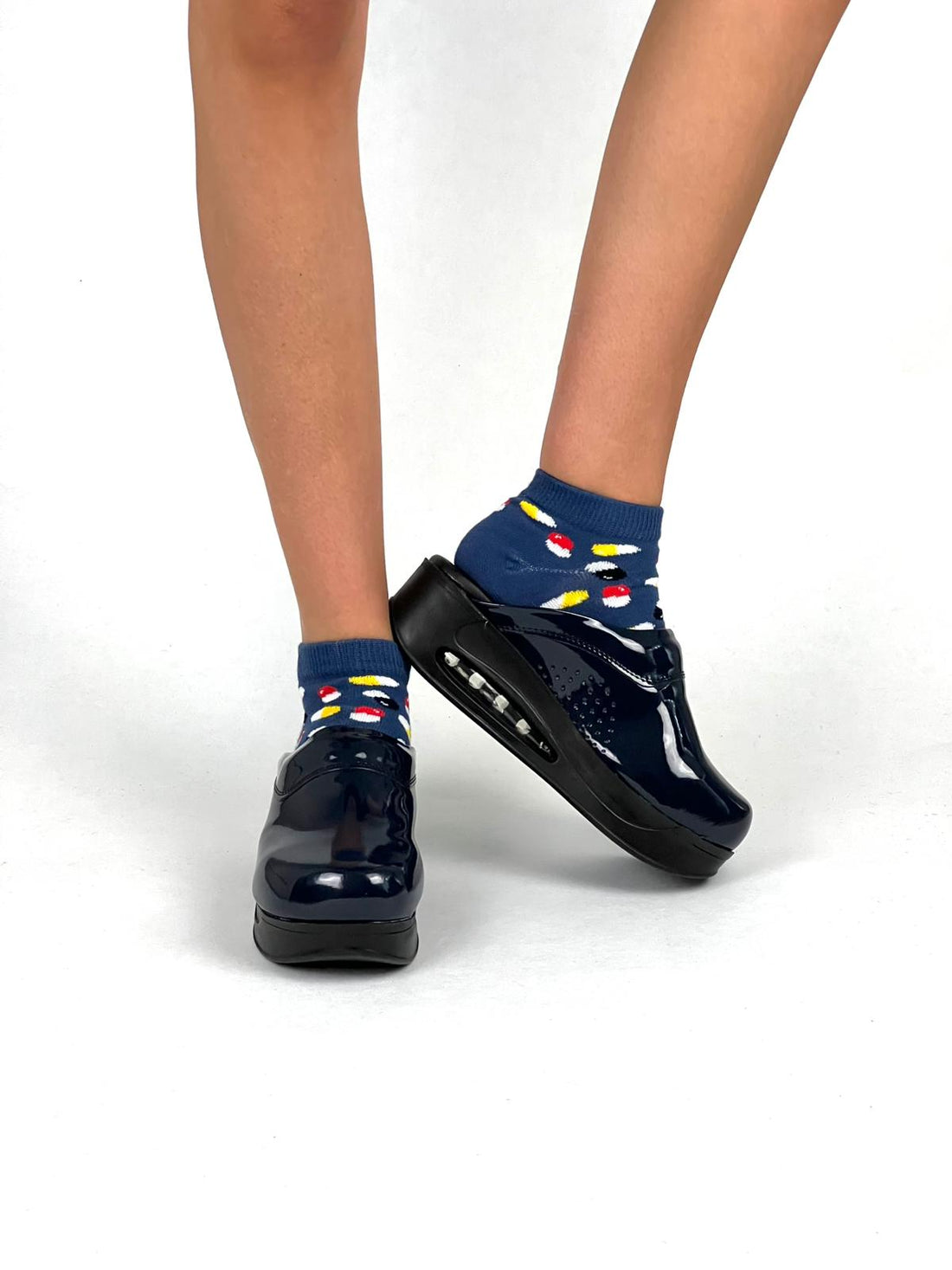 Airmeds Clogs Uni Schwarz lackiert