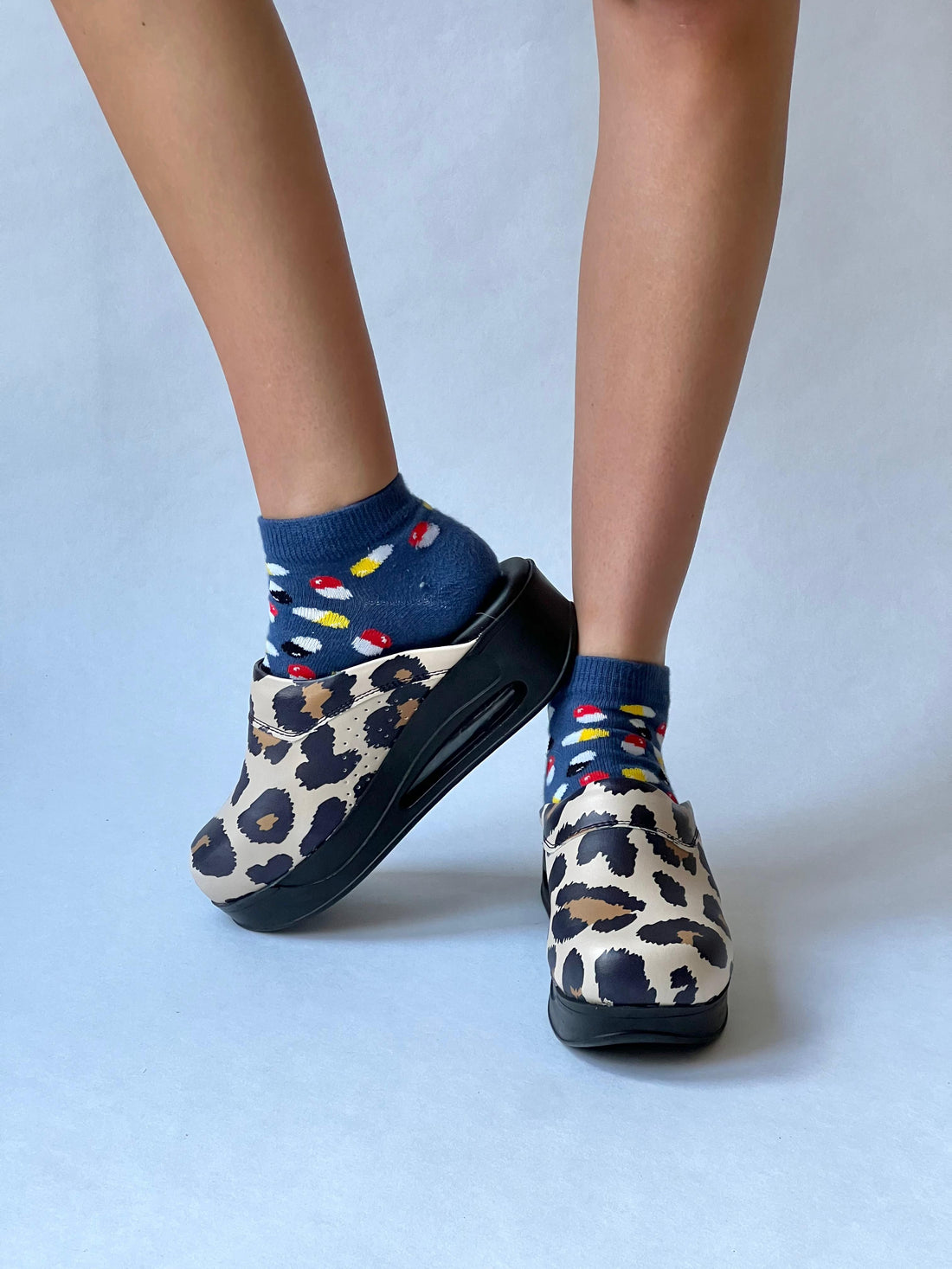 &quot;Panther&quot; AirMeds Clogs