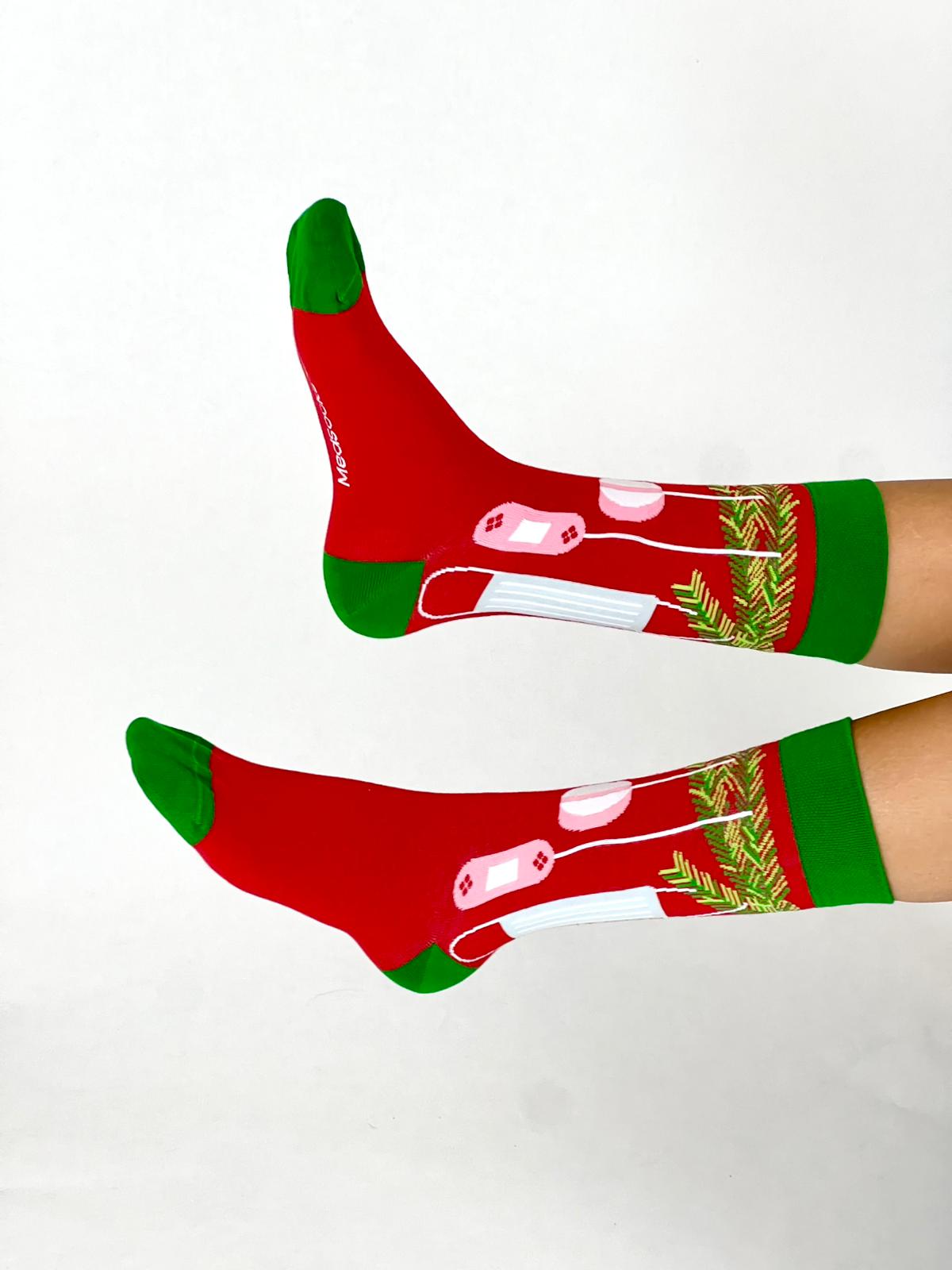 Medizinische Weihnachtskugel-Socken